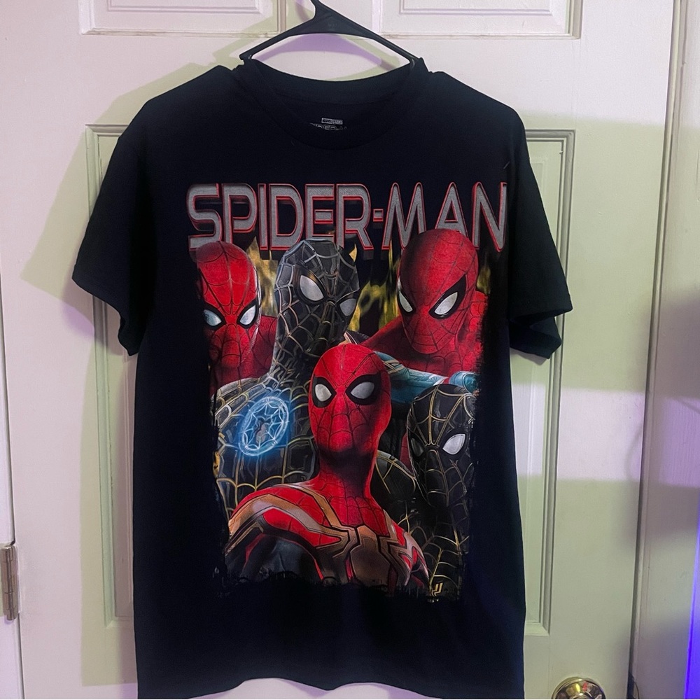Spider man marvel shirt